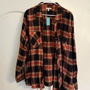 *NWT* Maurice’s Plaid Button-Up Shirt
